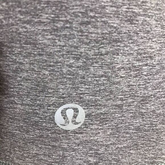 Lululemon Heathered Slate Sweaty or Not Tank Top Size Médium - Picture 8 of 9